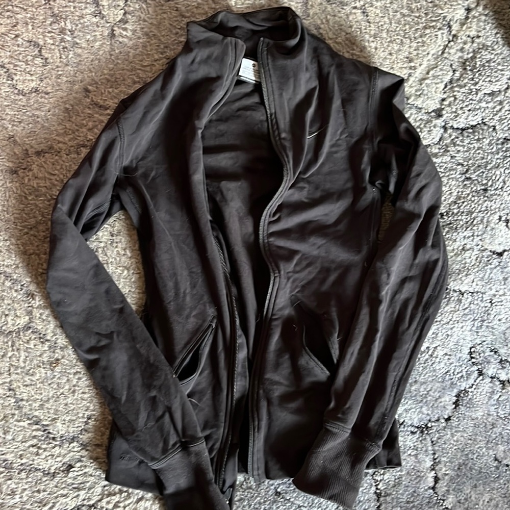 Nike dri fit zipper jacket
